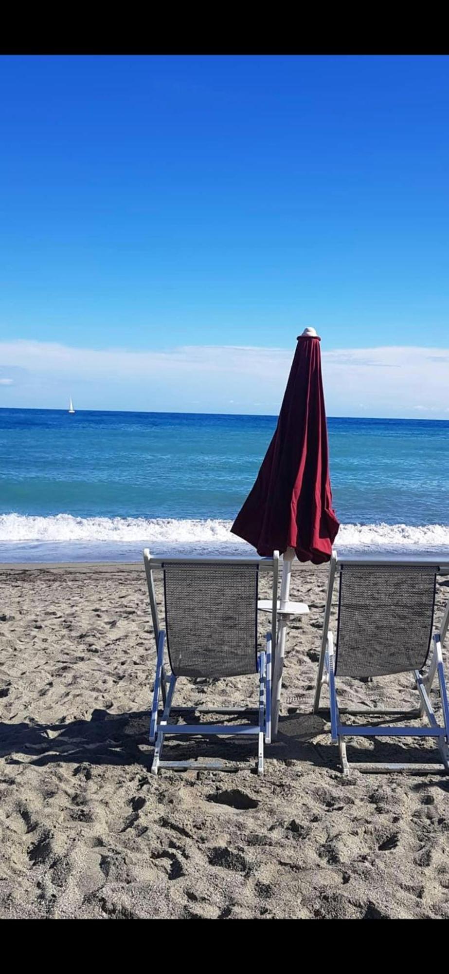 La Terrazza Apartment,A 50 Mt Dal Mare Varazze Bagian luar foto
