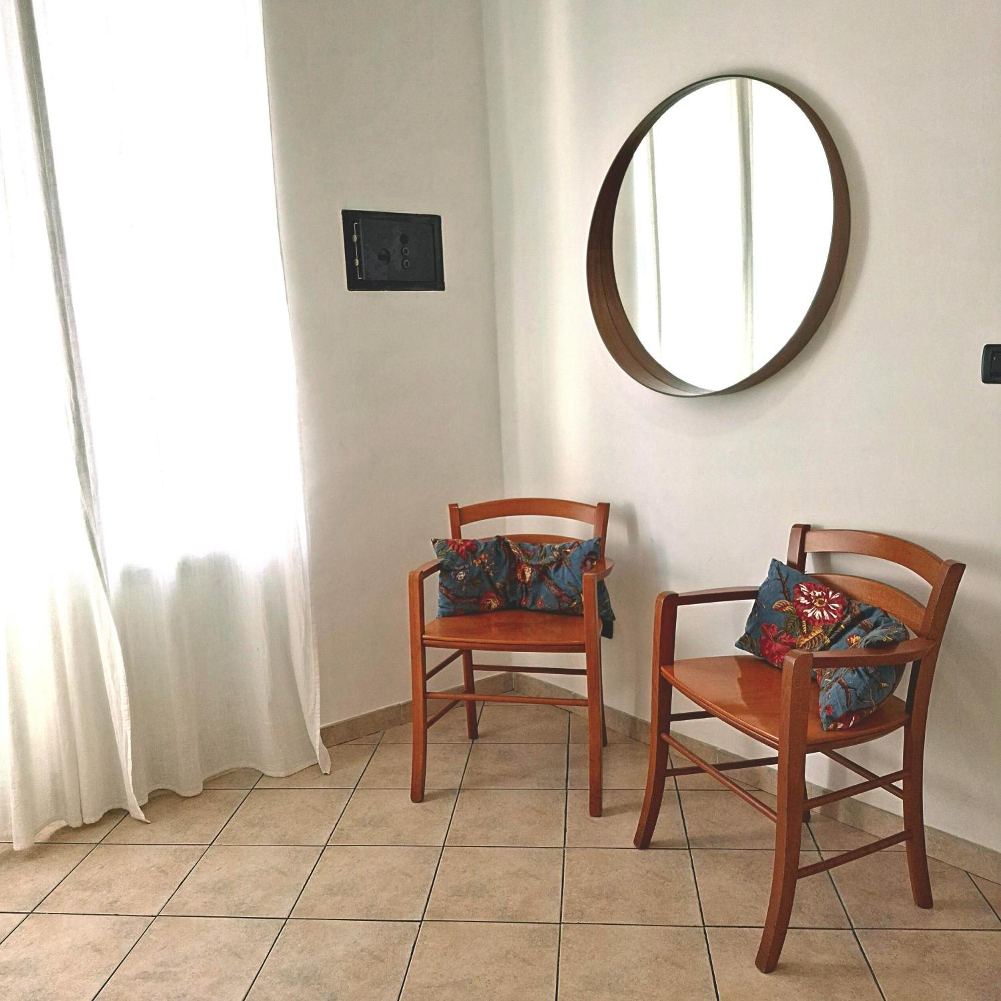 La Terrazza Apartment,A 50 Mt Dal Mare Varazze Bagian luar foto